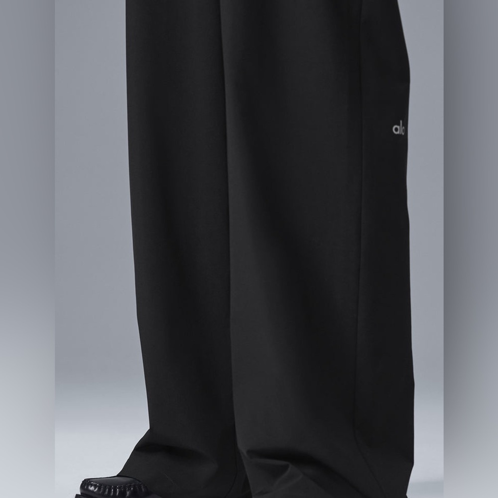 ALO Yoga Black Wide-Leg High-Rise Pants - Picture 9 of 16
